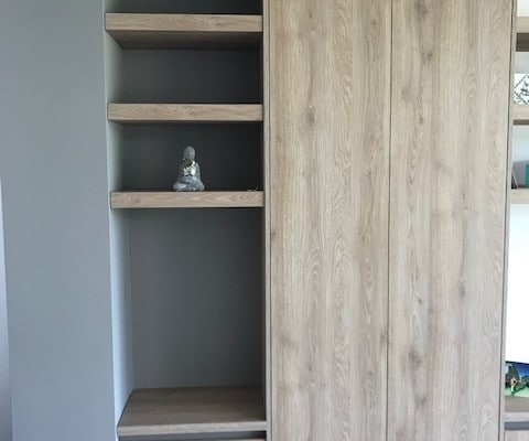 Sander en Mariska woonkamerkast detail hoge kast woonkamerkast detail hoge kast