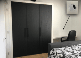 Slaapkamerkast met bureau Slaapkamerkast met bureau