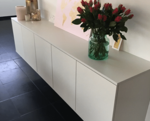 Meubel: kast wit Meubel: kast wit