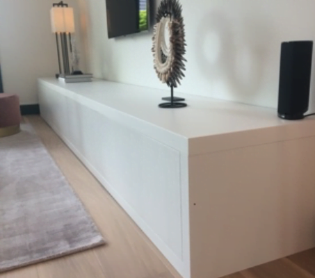 TV-kast wit gespoten eiken fineer TV-kast wit gespoten eiken fineer