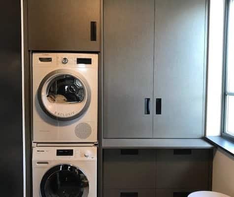 Wasmachine kast met groene afwerking