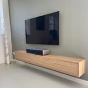 Zwevend TV-meubel op maat